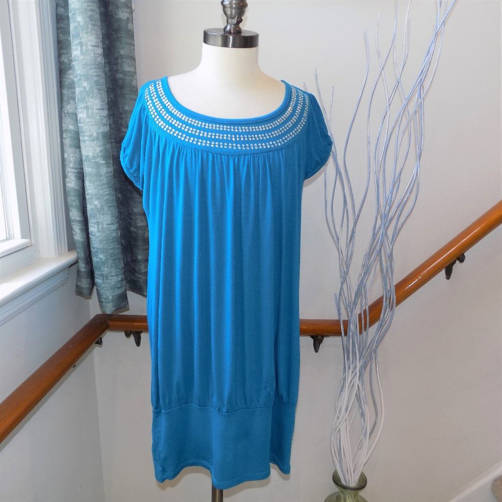 Teal Blouse Top Rhinestone Neckline Size Medium